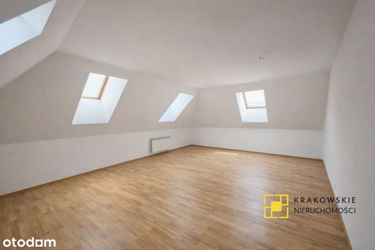 Przestronny Dom Z Potencjałem  260m2 W Pychowicach-12