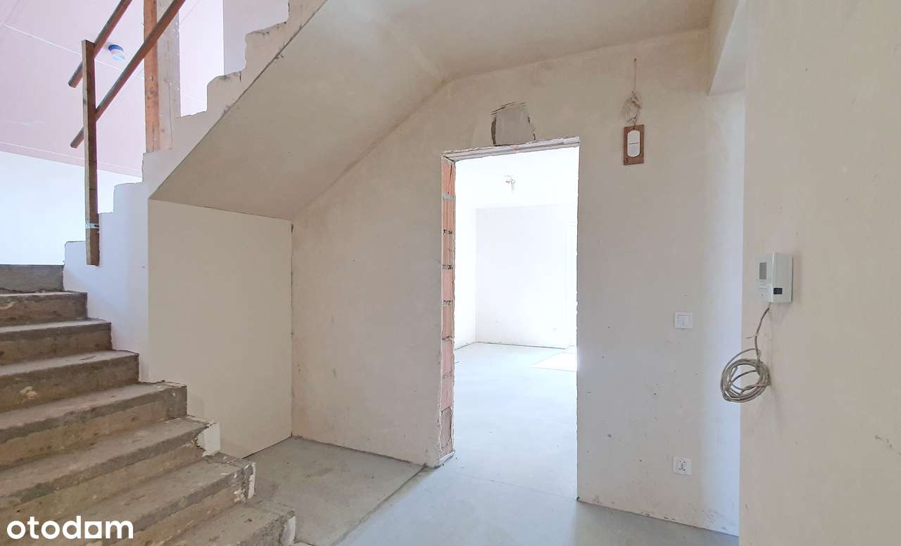 Segment domu wolnostojącego z osobnym wejściem | własny ogród | Kraków-9