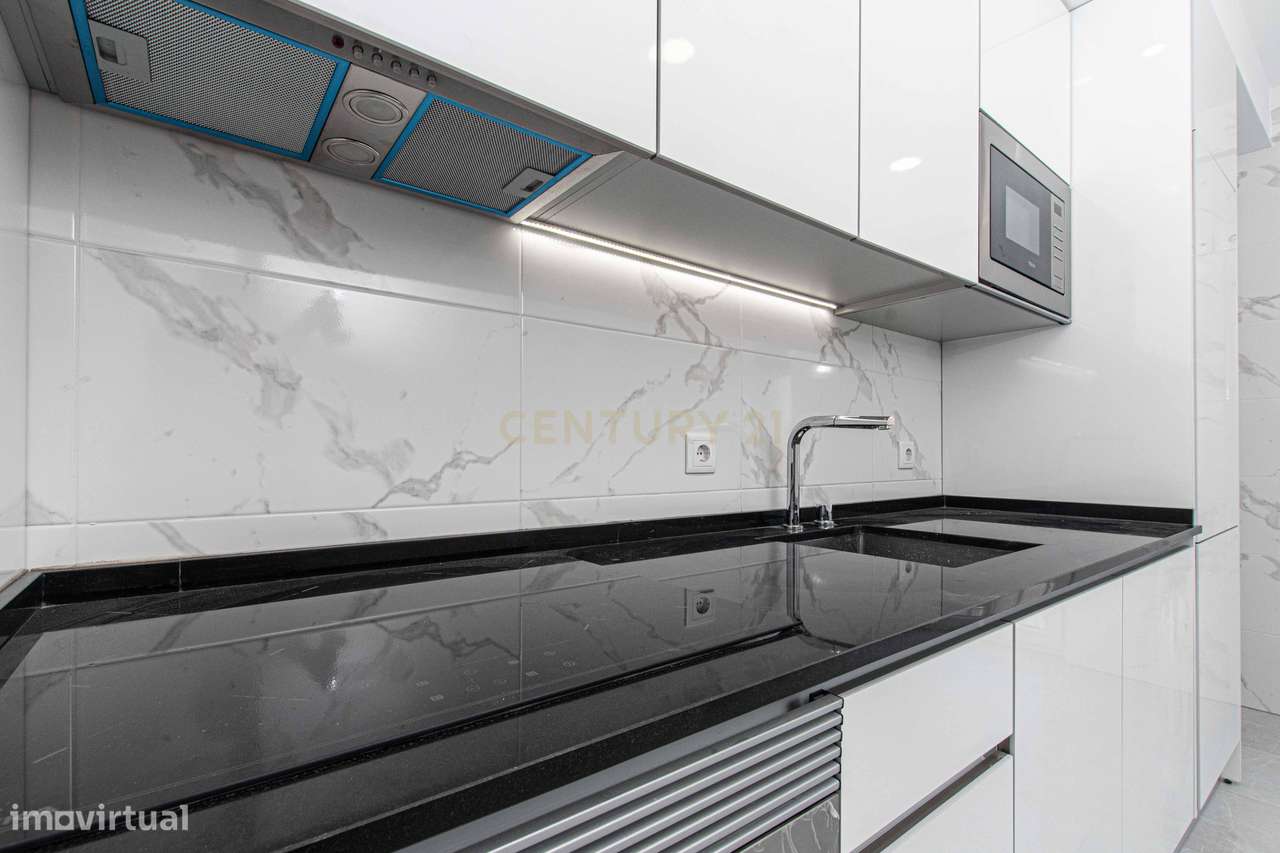 Apartamento T2 Totalmente Remodelado | Odivelas-2
