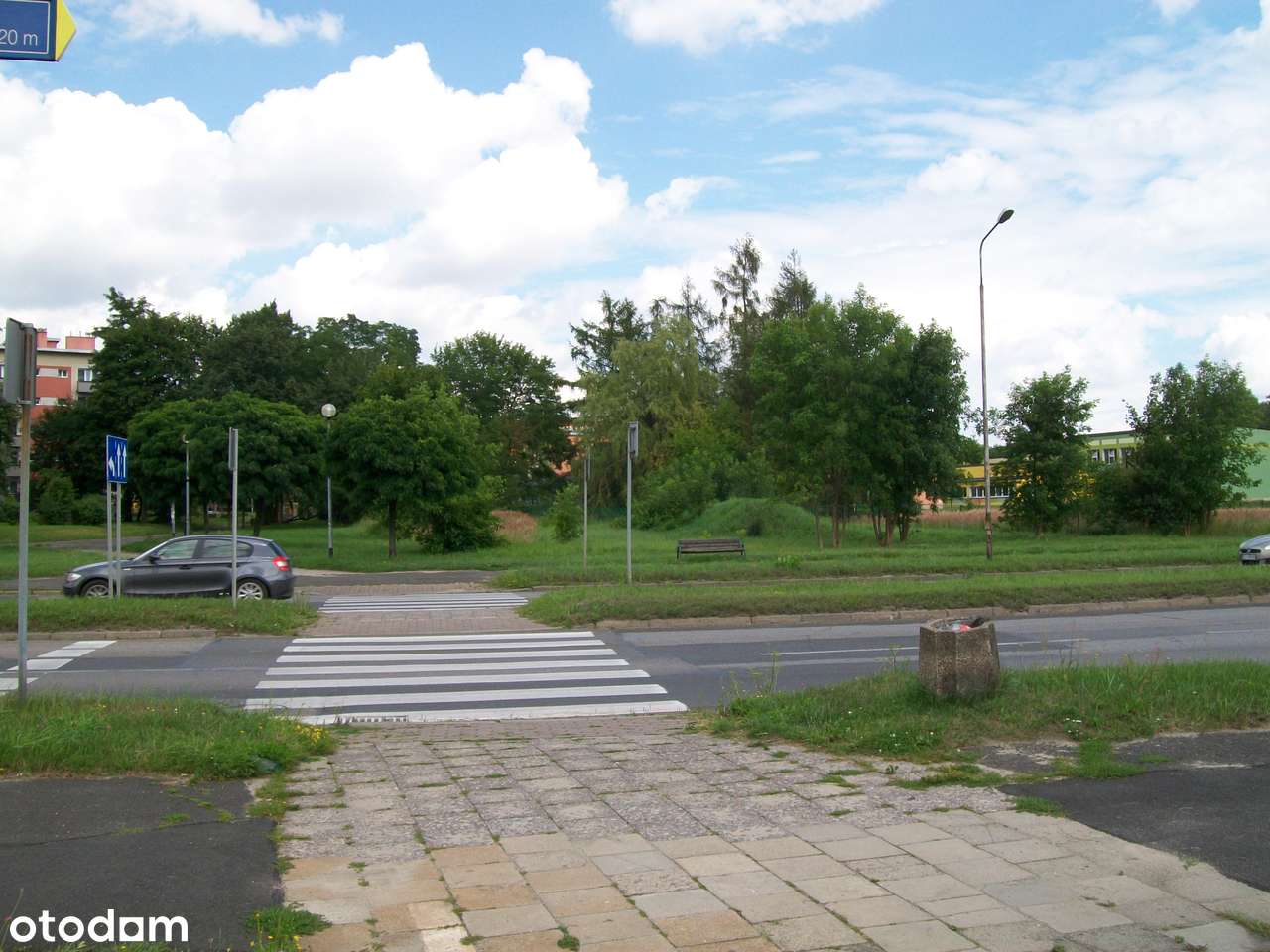 Działka budowlana uzbrojona z WZZIT-7