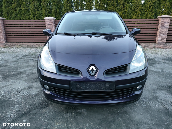 Renault Clio 1.6 16V Expression - 10