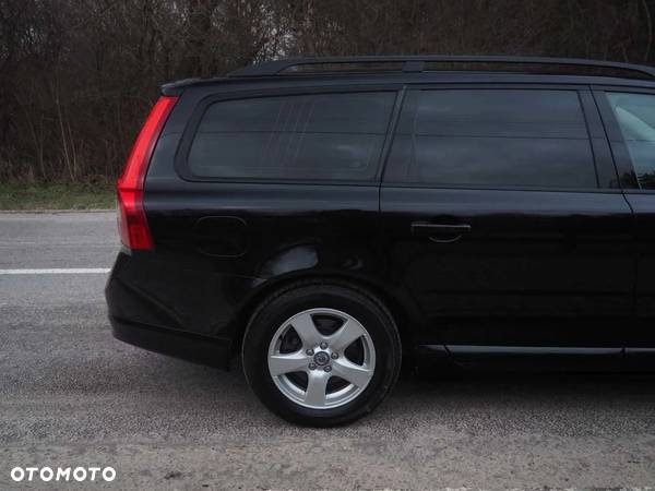 Volvo V70 2.5T Summum - 13