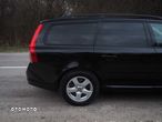 Volvo V70 2.5T Summum - 13