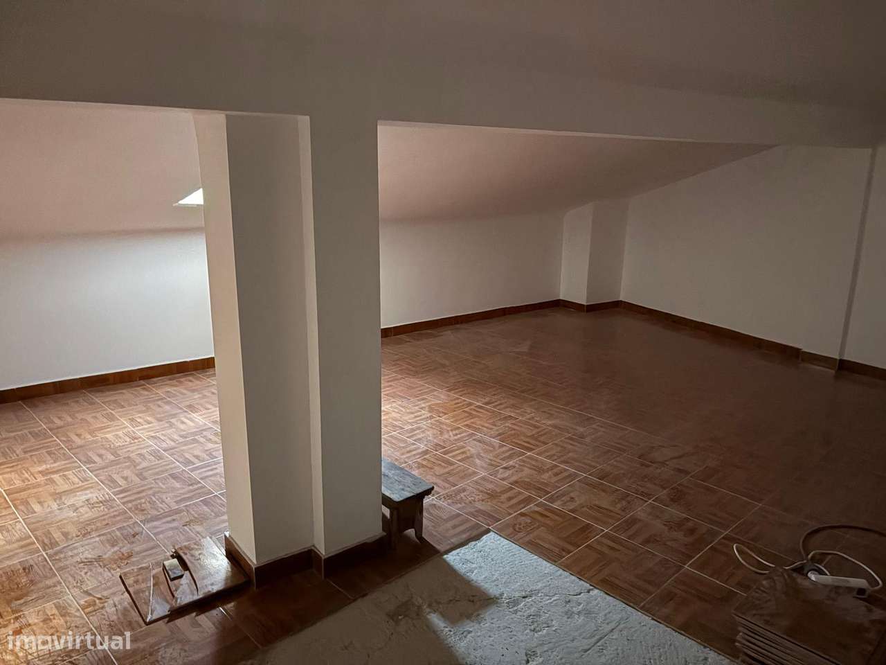 T3 em banda pronta a habitar com sótão habitável-14