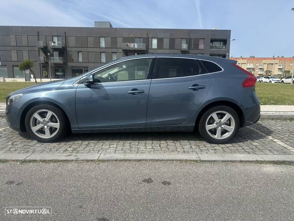 Volvo V40 1.6 D2 Eco Momentum - 3