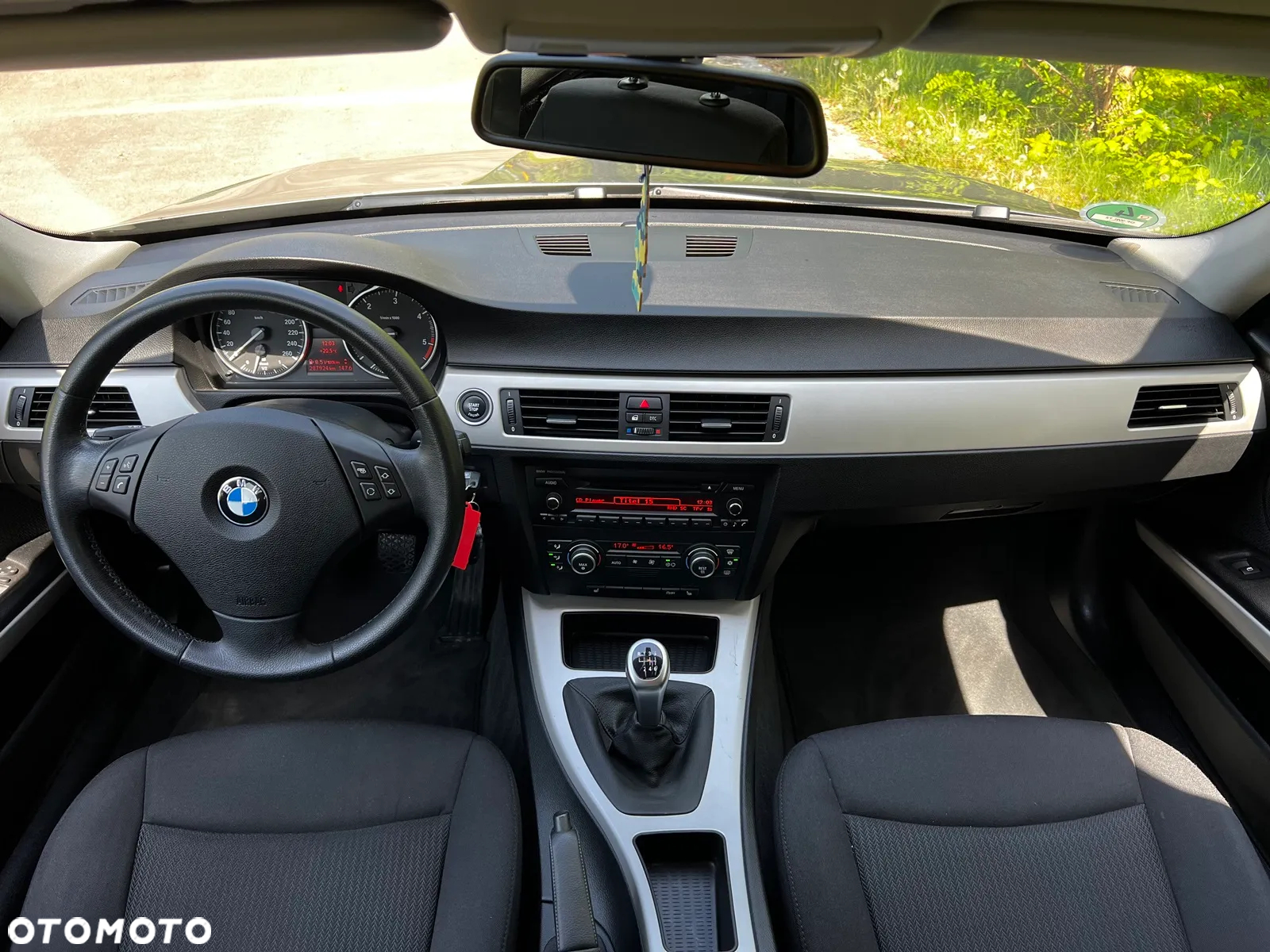 BMW Seria 3 320d - 22