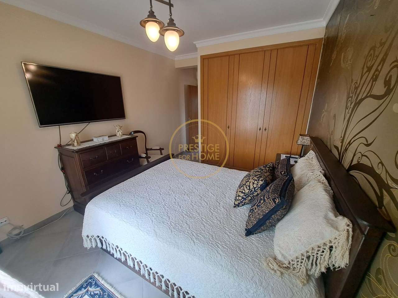 Apartamento T3 de Qualidade Superior com Garagem em Box, Arrecadação e-24