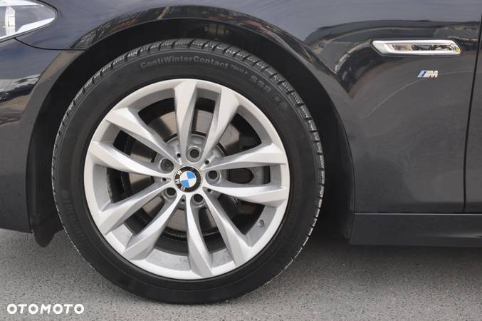 BMW Seria 5 520d xDrive - 11