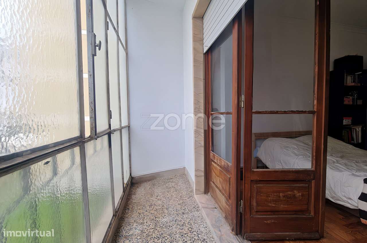 T2 Póvoa de Santo Adrião próximo a comércio, transportes e escolas-12