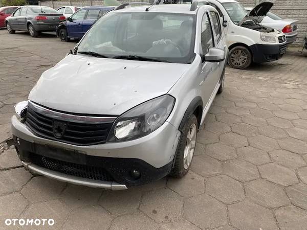 Lampa przednia lewa Sandero Stepway - 10