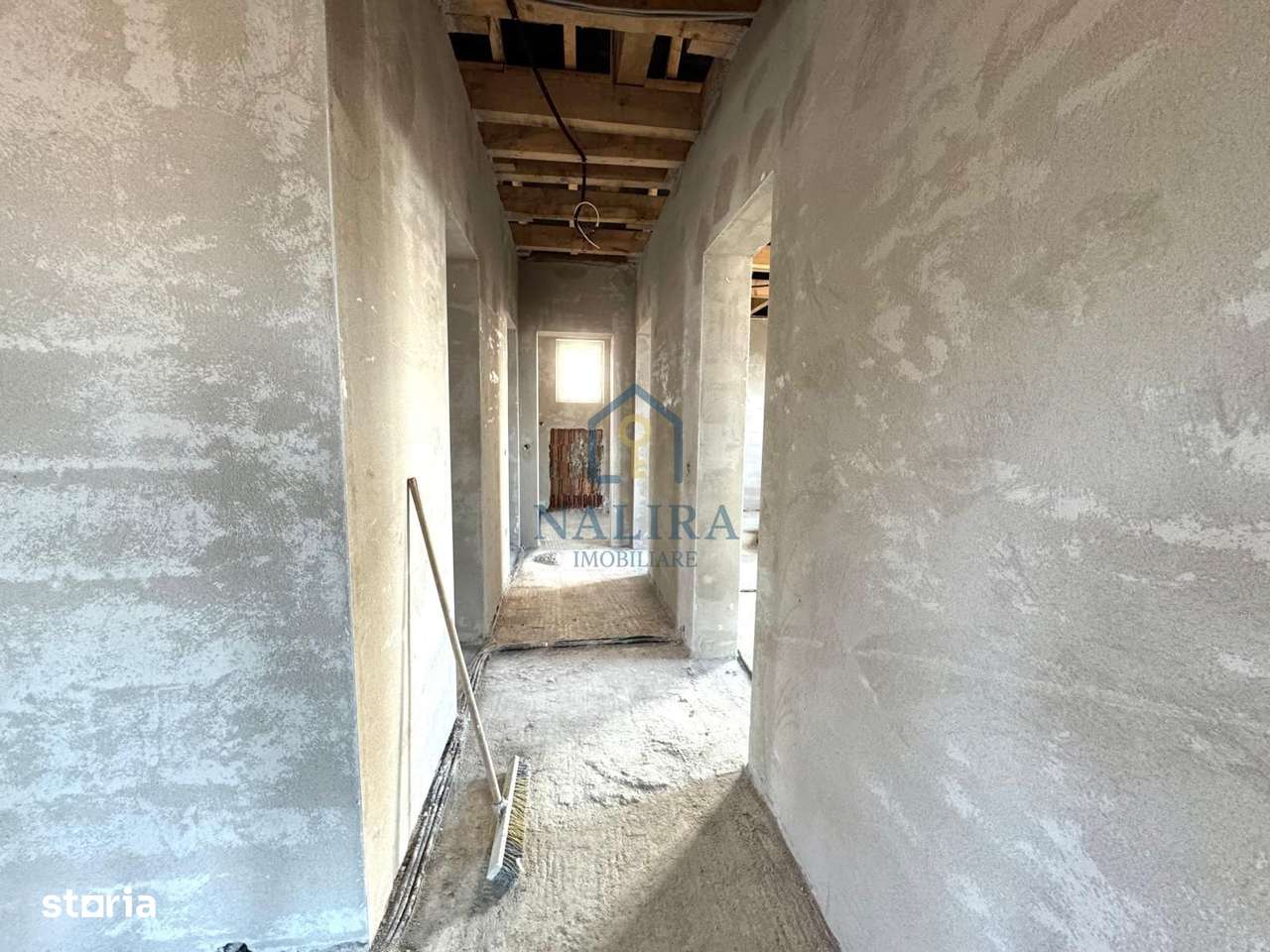 Casa de vanzare Satu Nou de Jos cu priveliste - zona retrasa-6