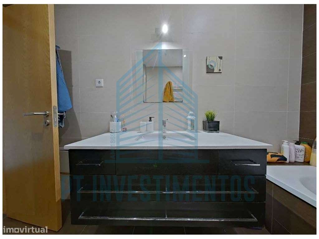 Apartamento T2 no Cais da Fonte Nova - Aveiro-15