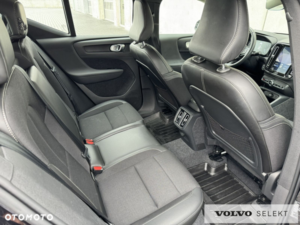 Volvo XC 40 - 18