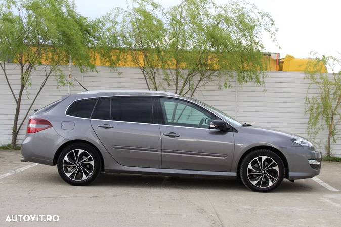 Renault Laguna Grandtour ENERGY dCi 130 FAP Start-Stop Bose Edition - 14