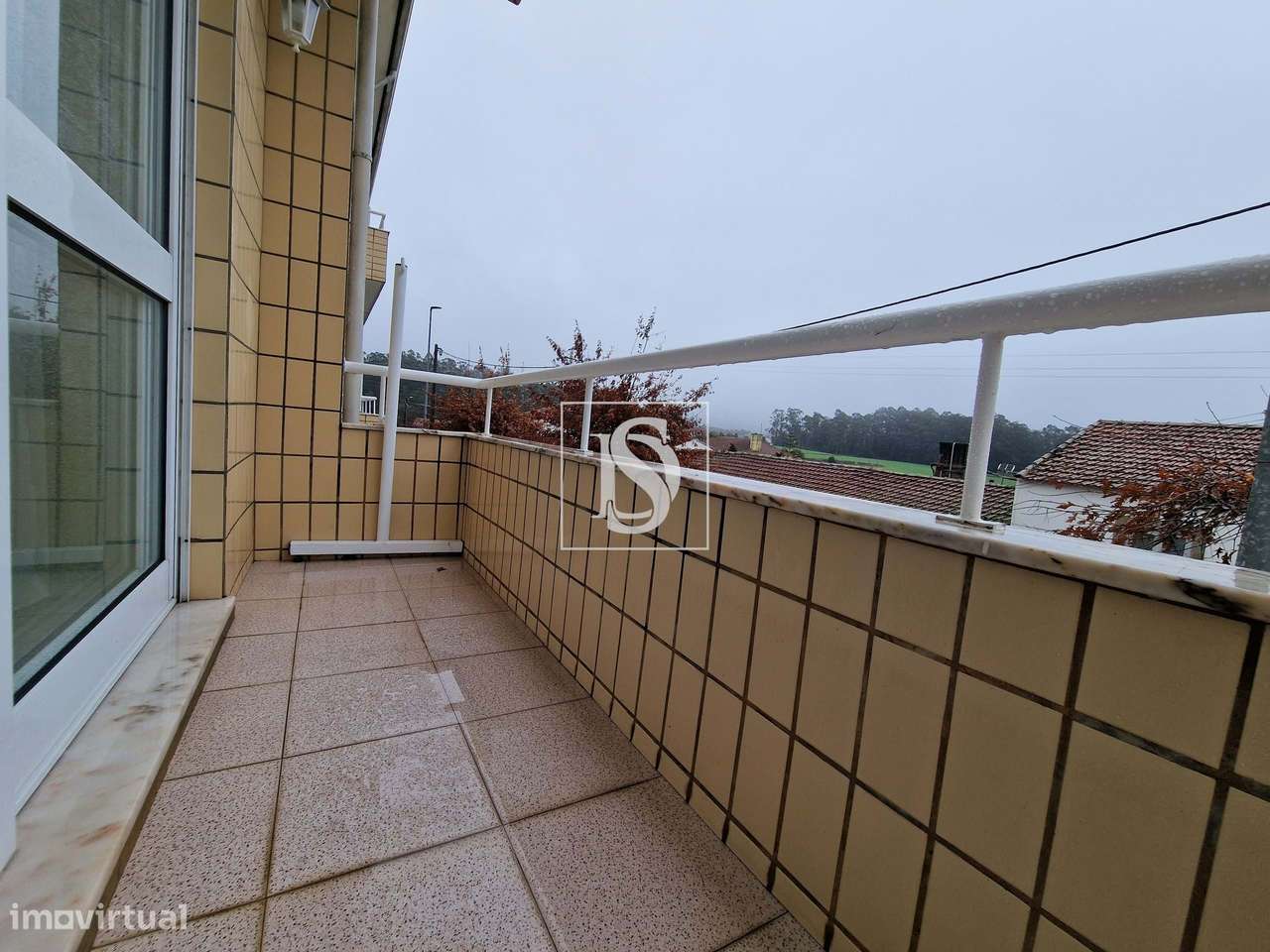 Apartamento T3 em Gião com terreno-6