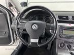 Volkswagen Passat 2.0 TDI DPF Trendline DSG - 9