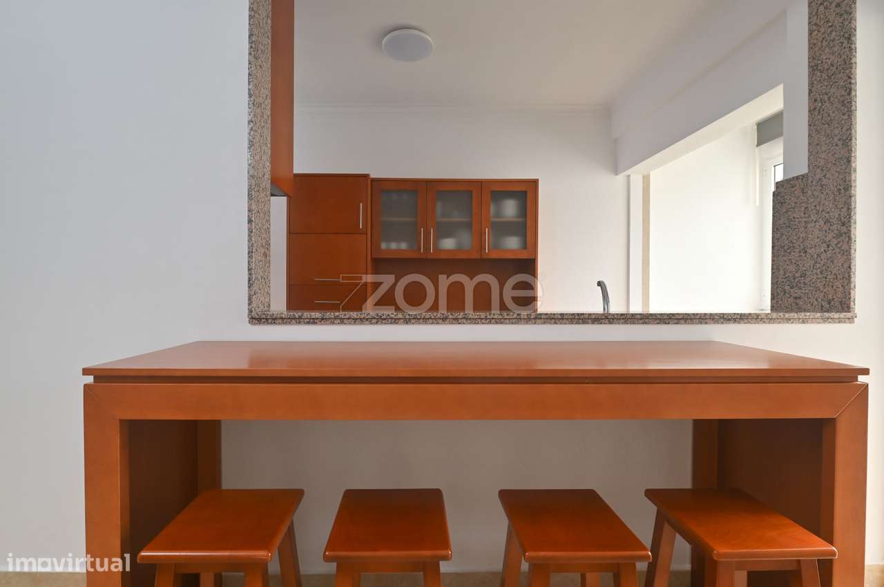 Apt T3 totalmente renovado no centro de Lisboa, junto à Gulbenkian-50