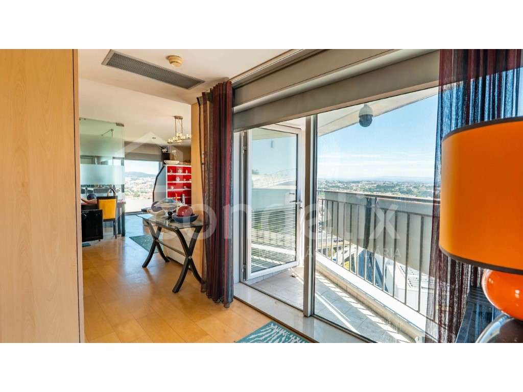 Apartamento T0 para venda junto ao estádio do Dragão-3