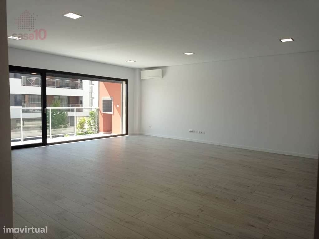 Duplex T3+2 para venda no Alto dos Moinhos, Montijo - Grande imagem: 5/9