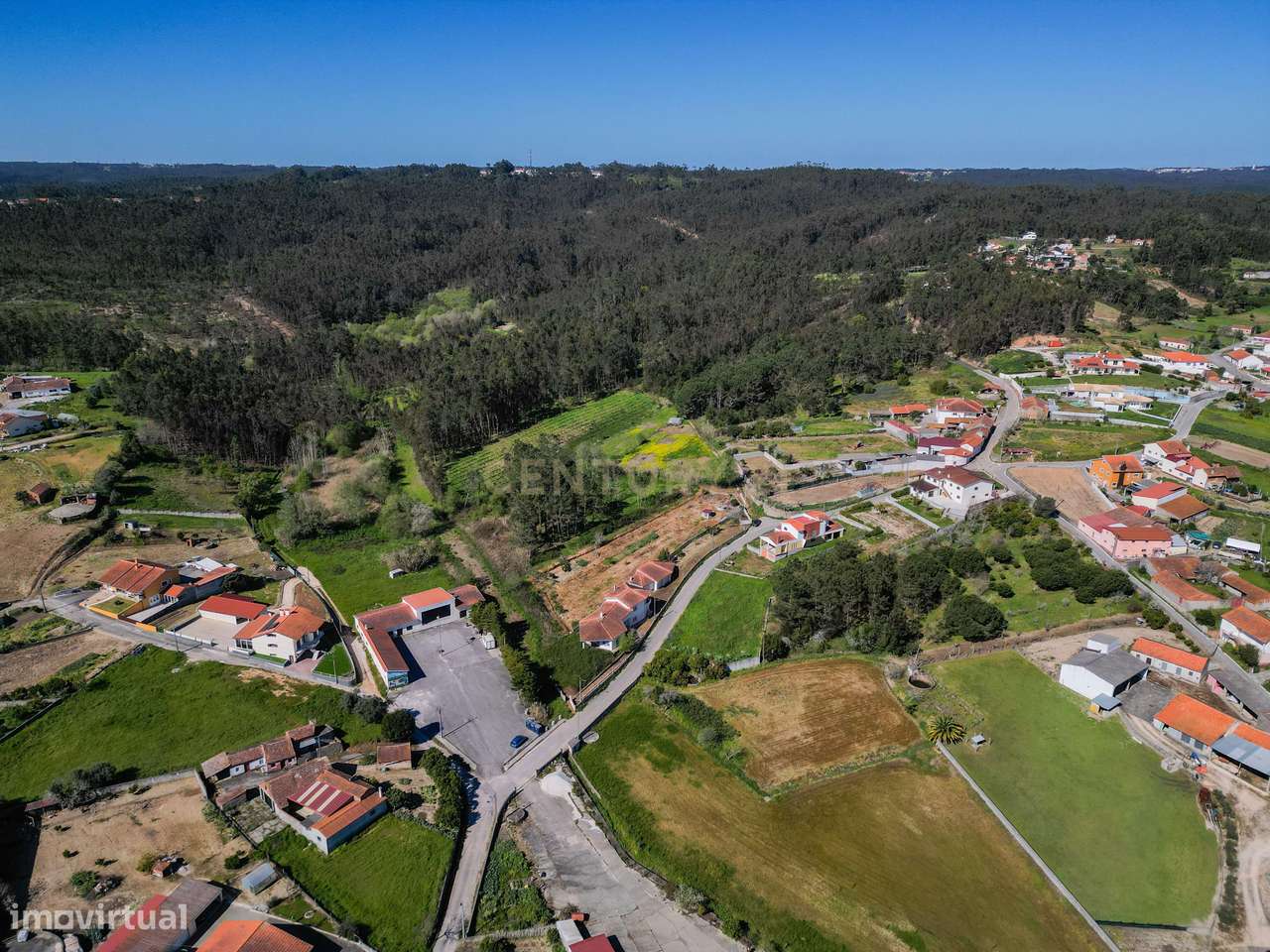 Moradia T3 isolada em Rua Neves, Borda do Campo, Paião. - Grande imagem: 5/57