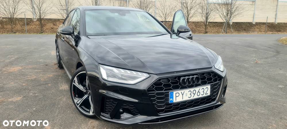 Audi A4 35 TFSI mHEV S Line S tronic - 1