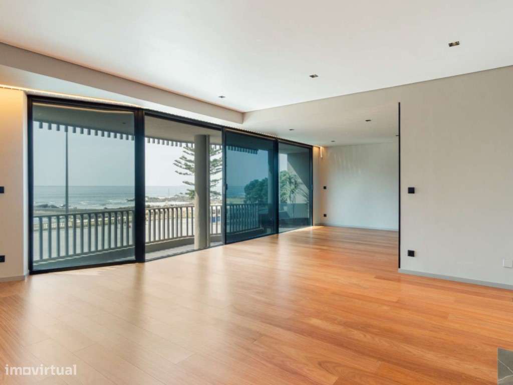 Apartamento T3 para arrendamento com vista mar na Foz do Douro - Grande imagem: 2/25