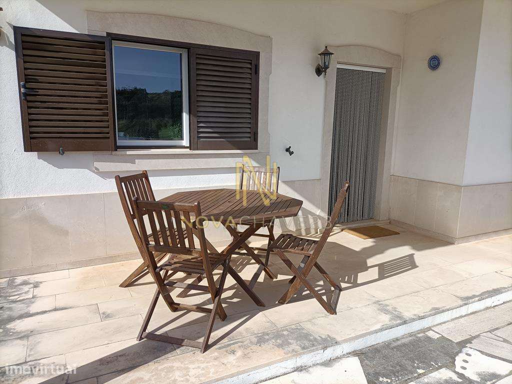 Moradia T6 - Alcanede, Santarém com licença para ALOJAMENTO LOCAL-24