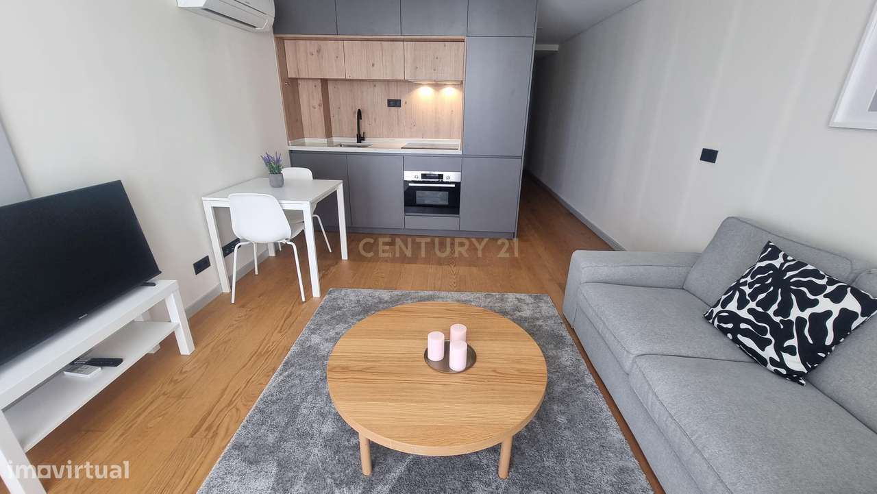 Apartamento T0+1 Mobilado, cozinha equipada. - Grande imagem: 5/19