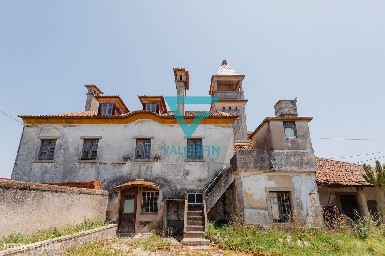 Moradia T11 para Remodelação na Vila de Cacia - Aveiro - Grande imagem: 5/35