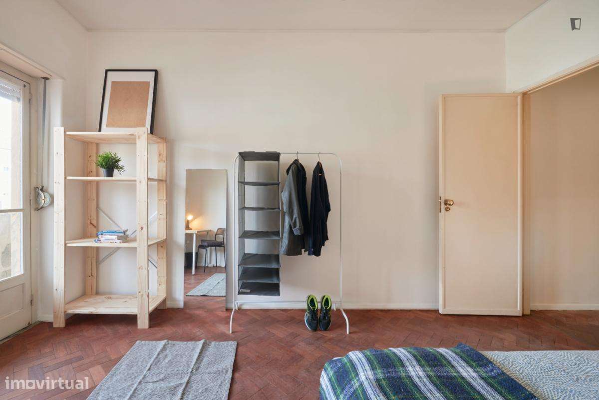 Quarto - localizado em Restelo Lisbon - Grande imagem: 4/10