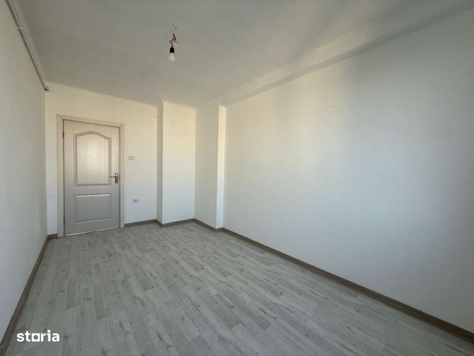 Apartament 2 camere, etaj 5, 57 mp utili, zona - posta Mare - Imagine principală: 3/10