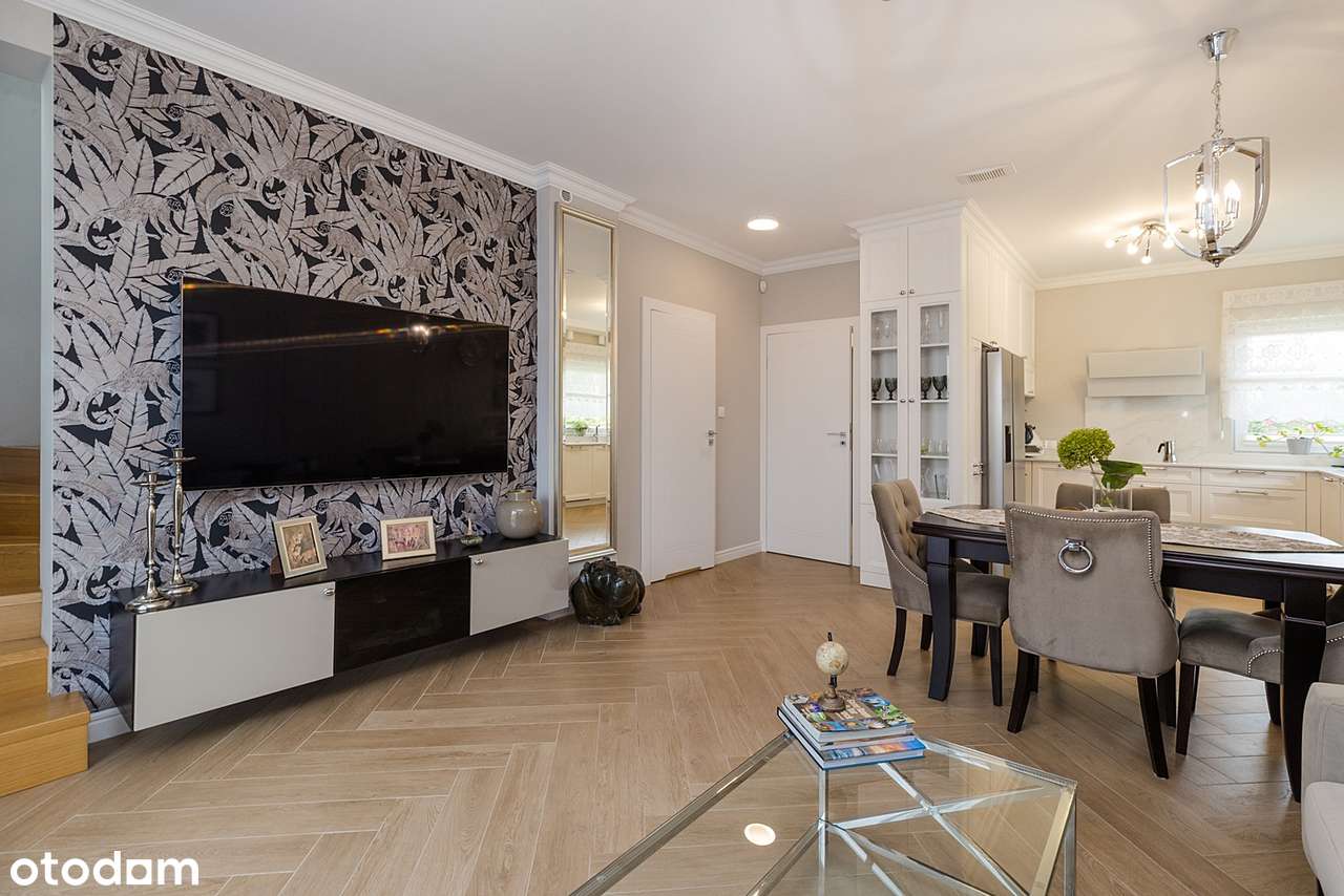 Dom w zielonym i cichynm zakątku-8