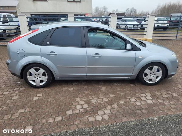 Ford Focus - 4