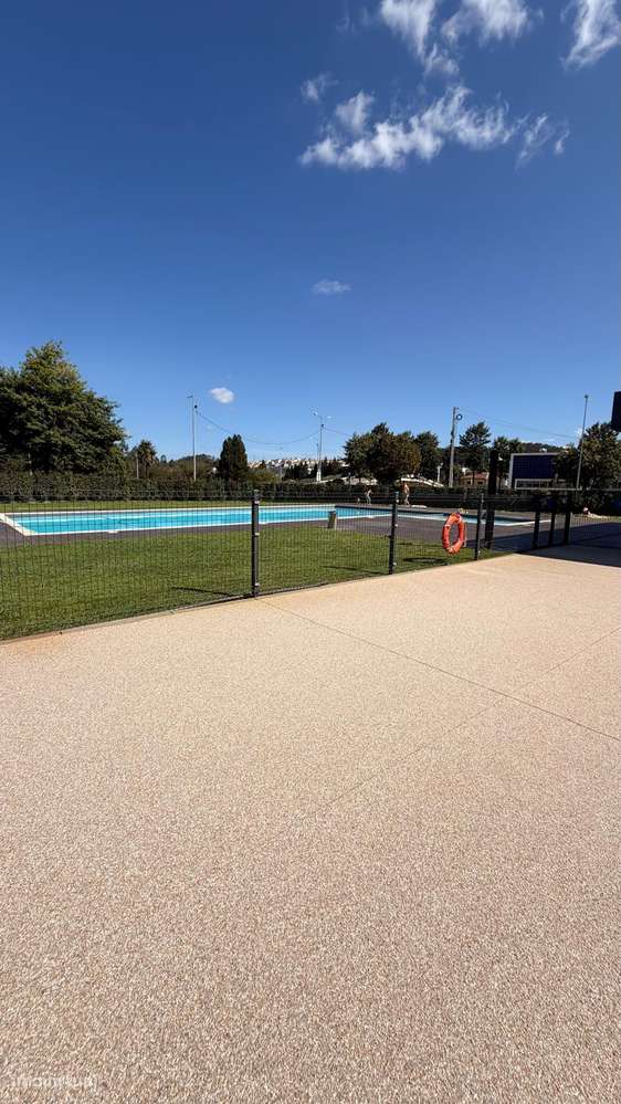 T2 com terraço – Condomínio Neovallis com Piscina | Valongo-24