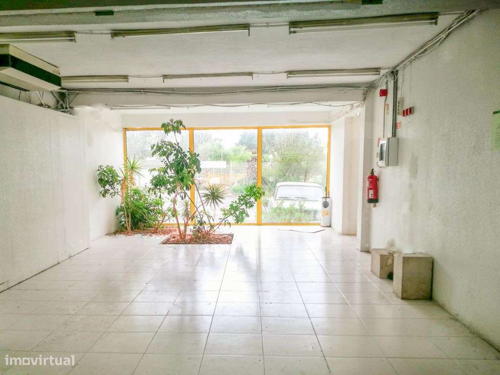 Abrunheira Armazéns Escritórios - Grande imagem: 5/23