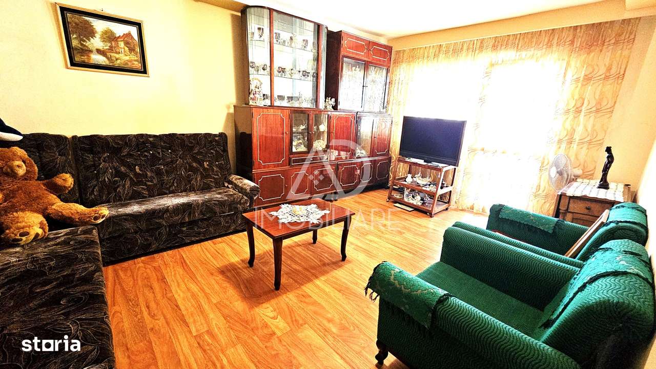 Apartament 4 camere strada Victoriei, etaj 2 - Imagine principală: 3/14