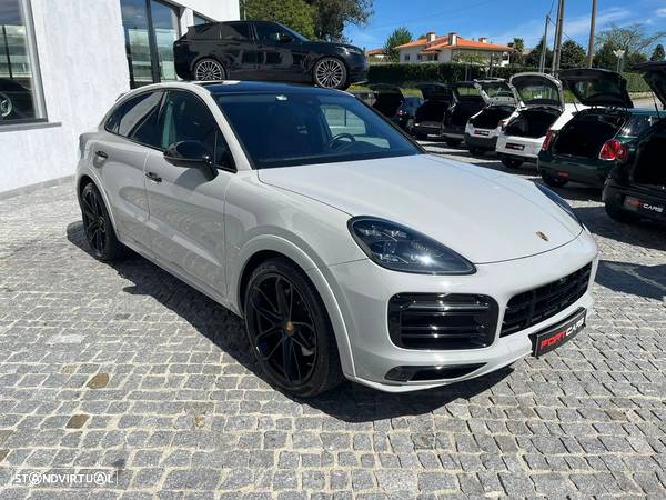 Porsche Cayenne Coupé E-Hybrid - 4