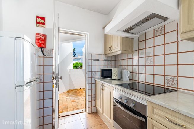 APARTAMENTO T2 em CONDOMÍNIO PRIVADO c/ PISCINAS & TÉNIS - CARVOEIRO --12
