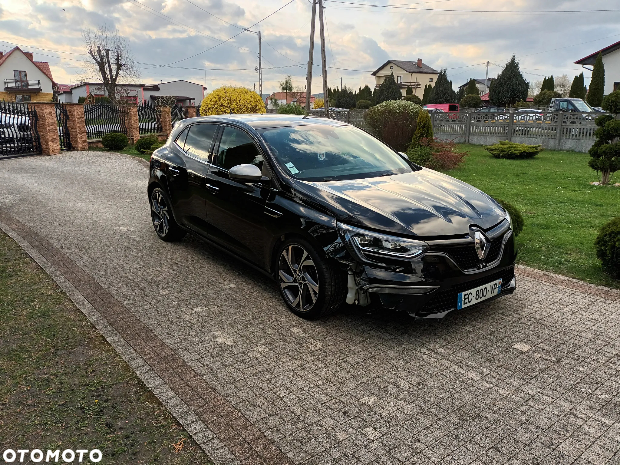 Renault Megane 1.6 TCe GT EDC - 4