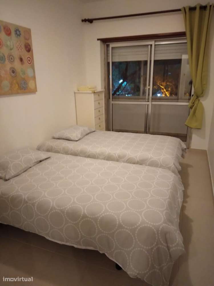 Apartamento com 2 quartos - localizado em Faro - Grande imagem: 5/7