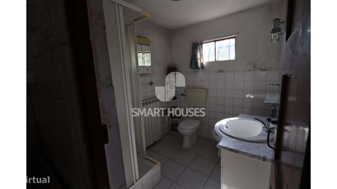 Moradia T2 Couto do Mosteiro c/ terreno-16