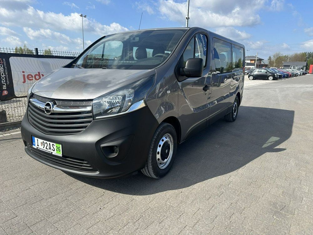 Opel Vivaro II 2015