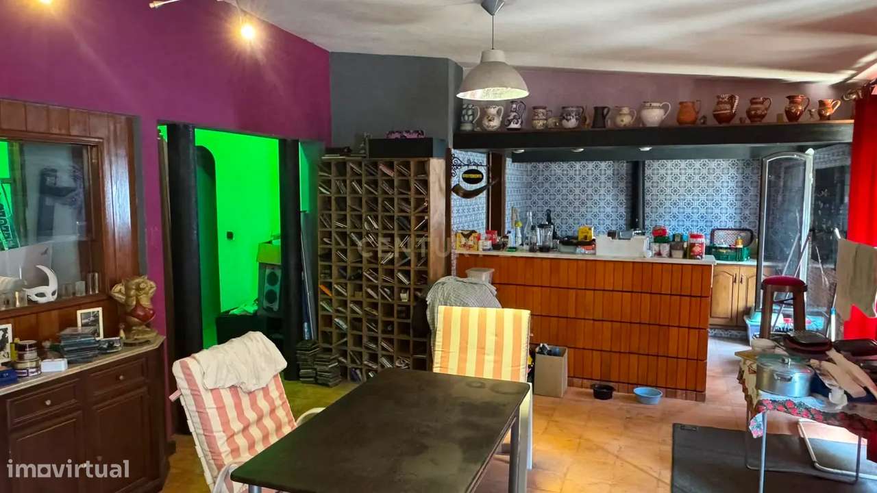 Moradia T2 Geminada com 3 Frentes, anexo multiuso, churrasqueira e Jar-10