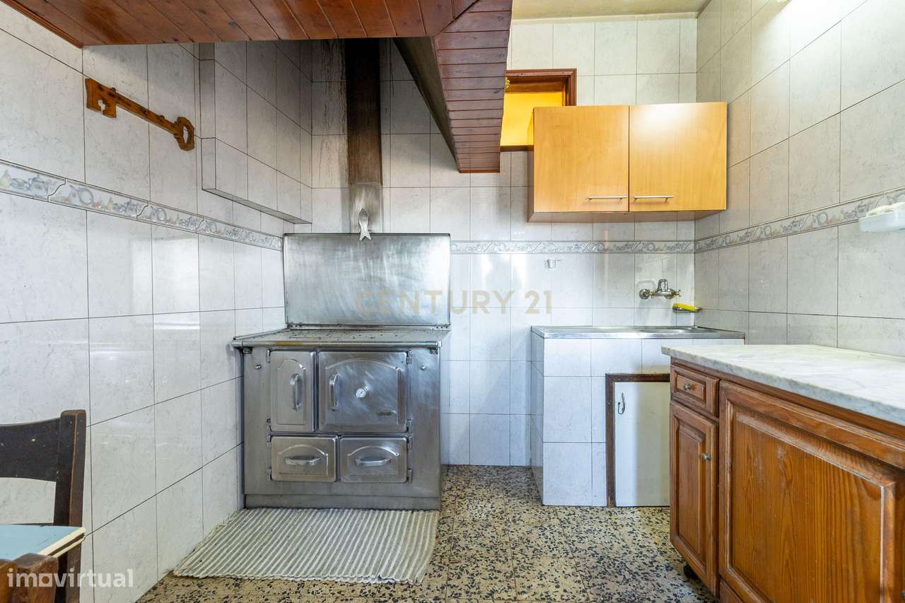 Moradia T3 + 2 em Abade de Neiva, Barcelos - Grande imagem: 4/26