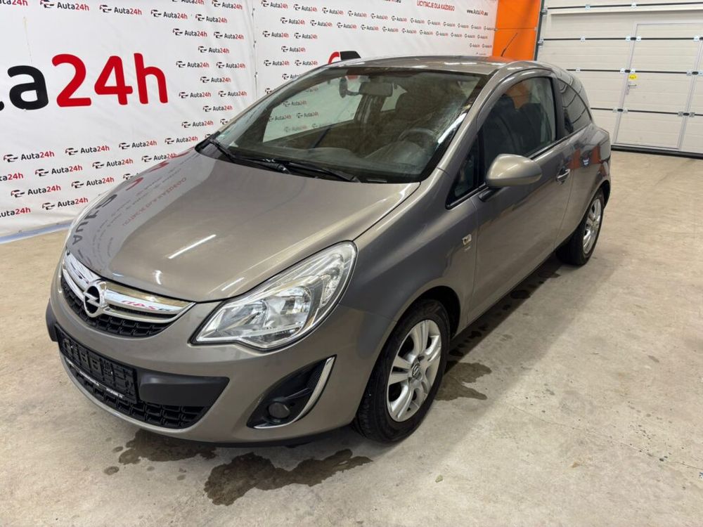 Opel Corsa D 1.2 16V EcoFLEX Satellite 2011