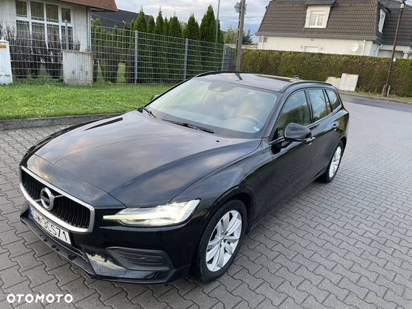 Volvo V60 D4 SCR Momentum - 1