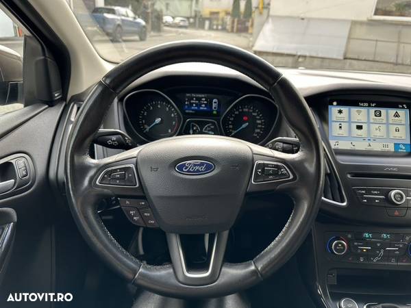 Ford Focus 1.0 EcoBoost Titanium - 14