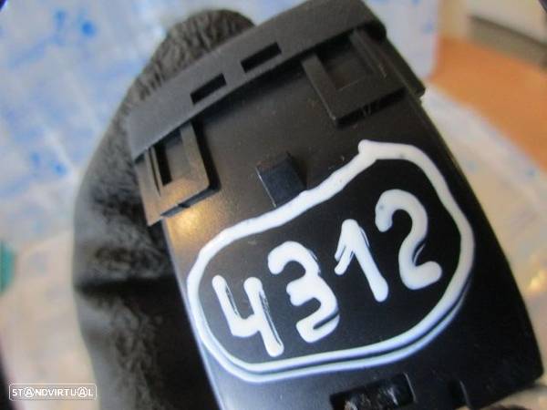 Interruptor 083492 NISSAN JUKE 1 FASE 2 2015 1.2I 115CV 5P BRANCO CONTROLO DE ATRAÇÃO - 5