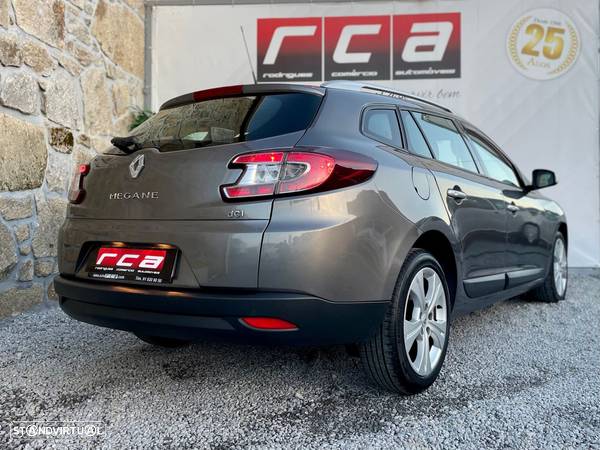 Renault Mégane Sport Tourer 1.5 dCi Dynamique CO2 Champion - 13