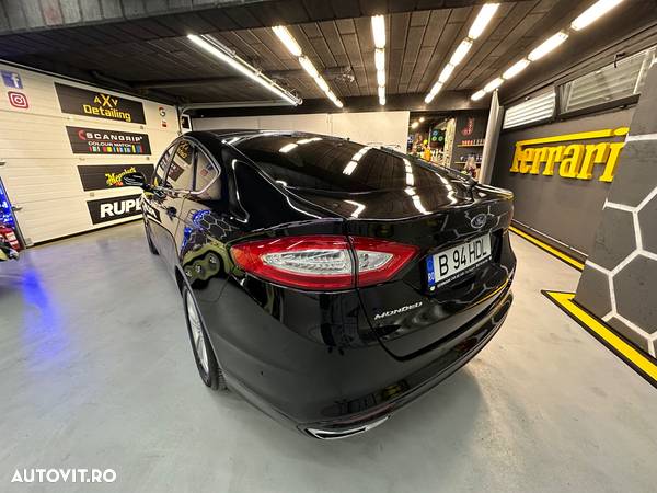 Ford Mondeo 2.0 TDCi Powershift Titanium - 9